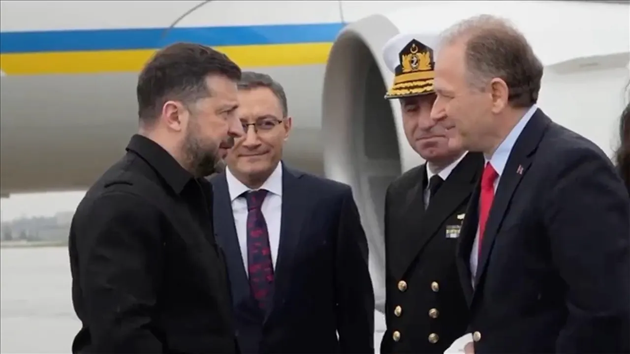Ukrayna Devlet Başkanı Zelenskiy Türkiye'ye geldi! Nedeni belli oldu