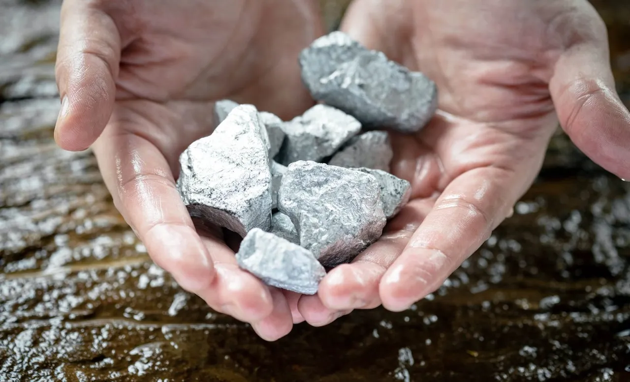 Yerin altından 85 milyar TL'lik servet çıktı! Kepçeyi vuran hazine çıkarıyor