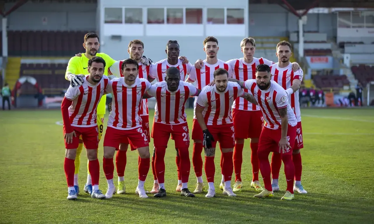 Şifresiz canlı yayın! Amedspor Boluspor maçı hangi kanalda, saat kaçta?