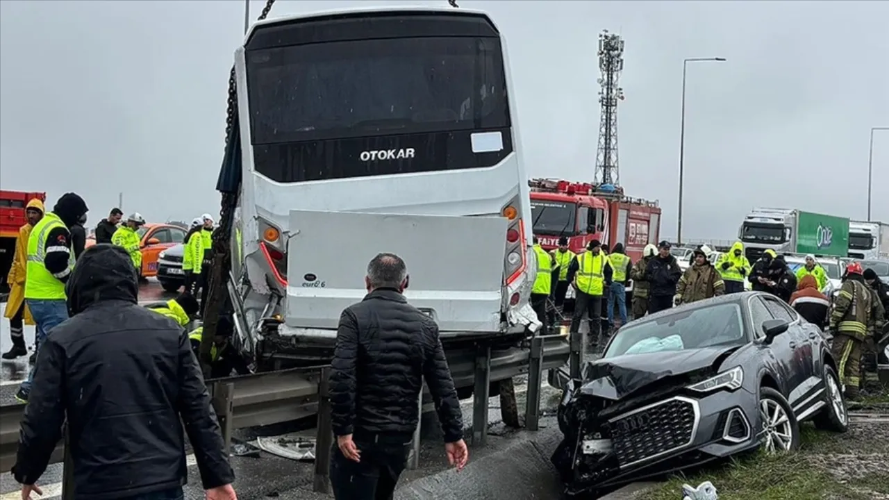 Trafik kazasında ağır yaralanan polis memuru şehit oldu! Bakan Çiftçi'den başsağlığı mesajı