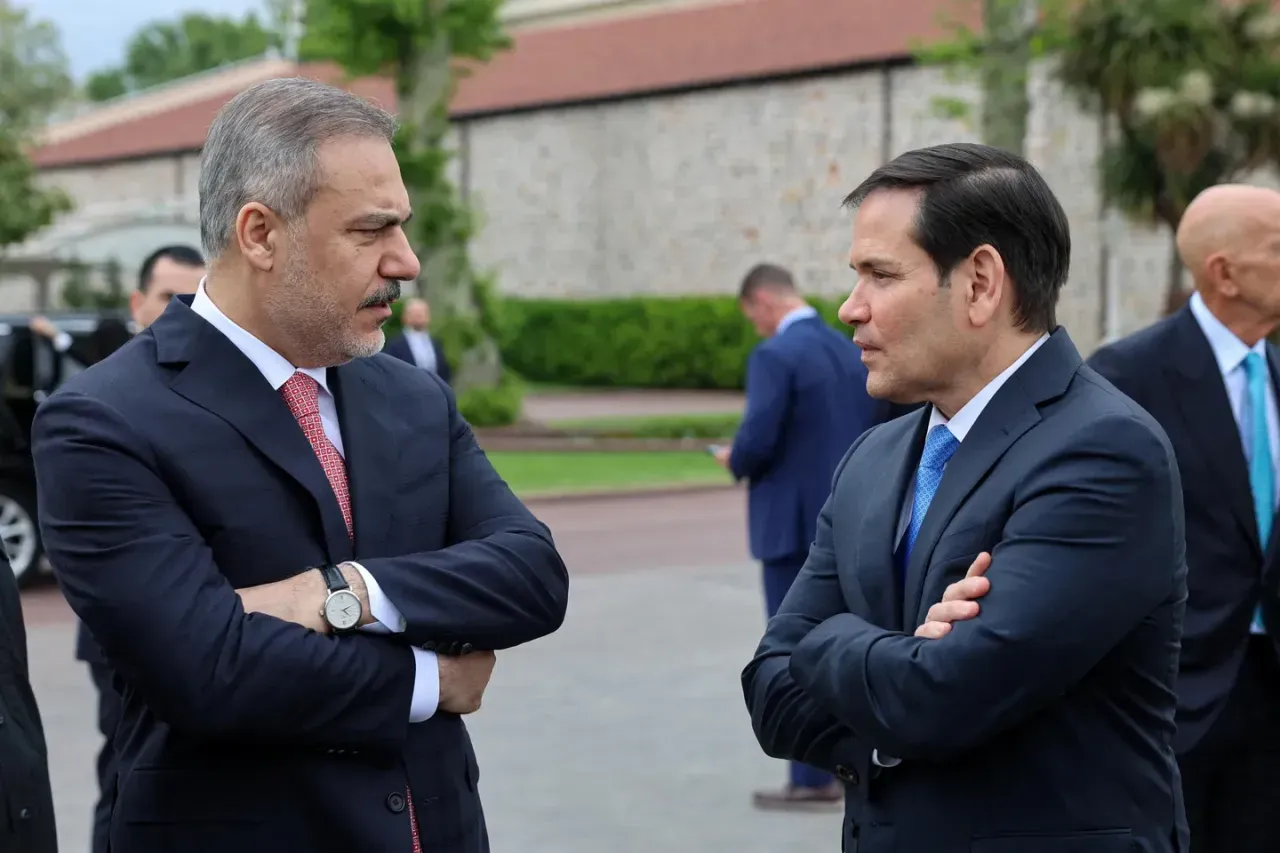 Trump'tan ateşkes sinyali! "İran ile yarına kadar anlaşabiliriz, Kürtler'e silah verdik"