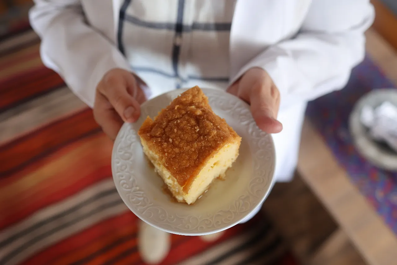 20 adet yumurta, un, şeker ve tuz ile yapılıyor! Çankırı'nın tescilli lezzeti damak çatlatıyor