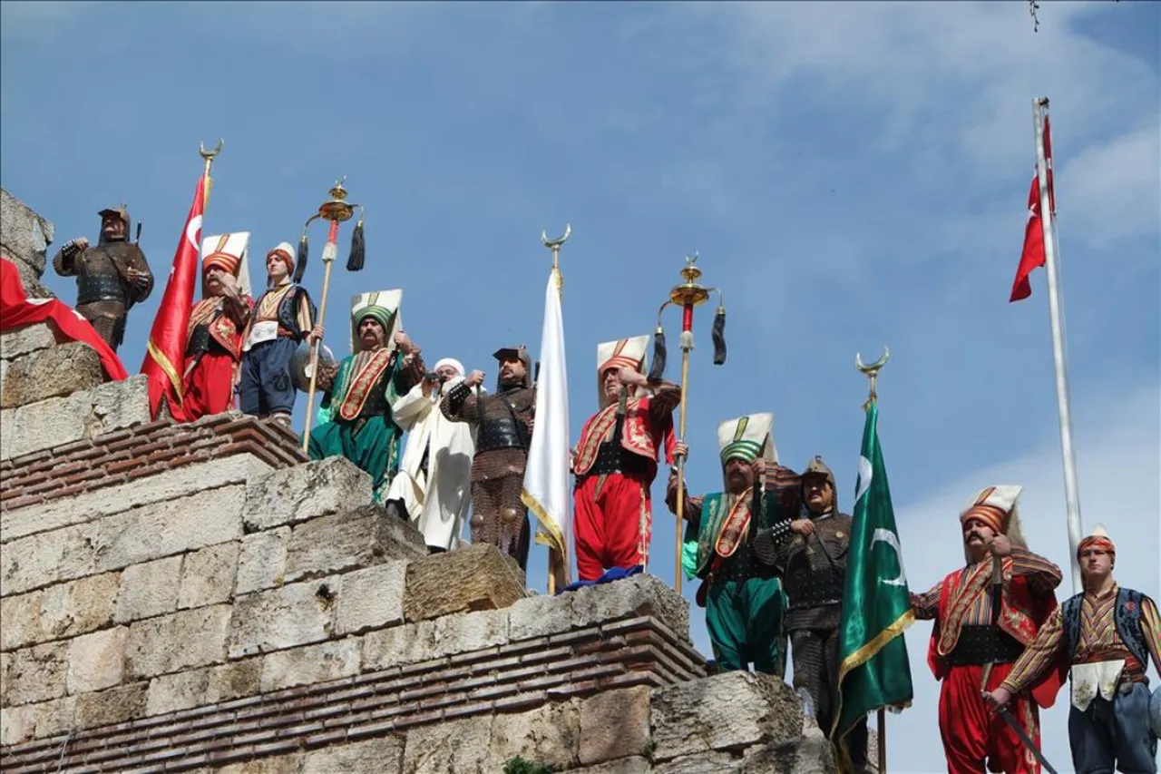 Bursa'nın fethi ne zaman, kaç yılında gerçekleşti?