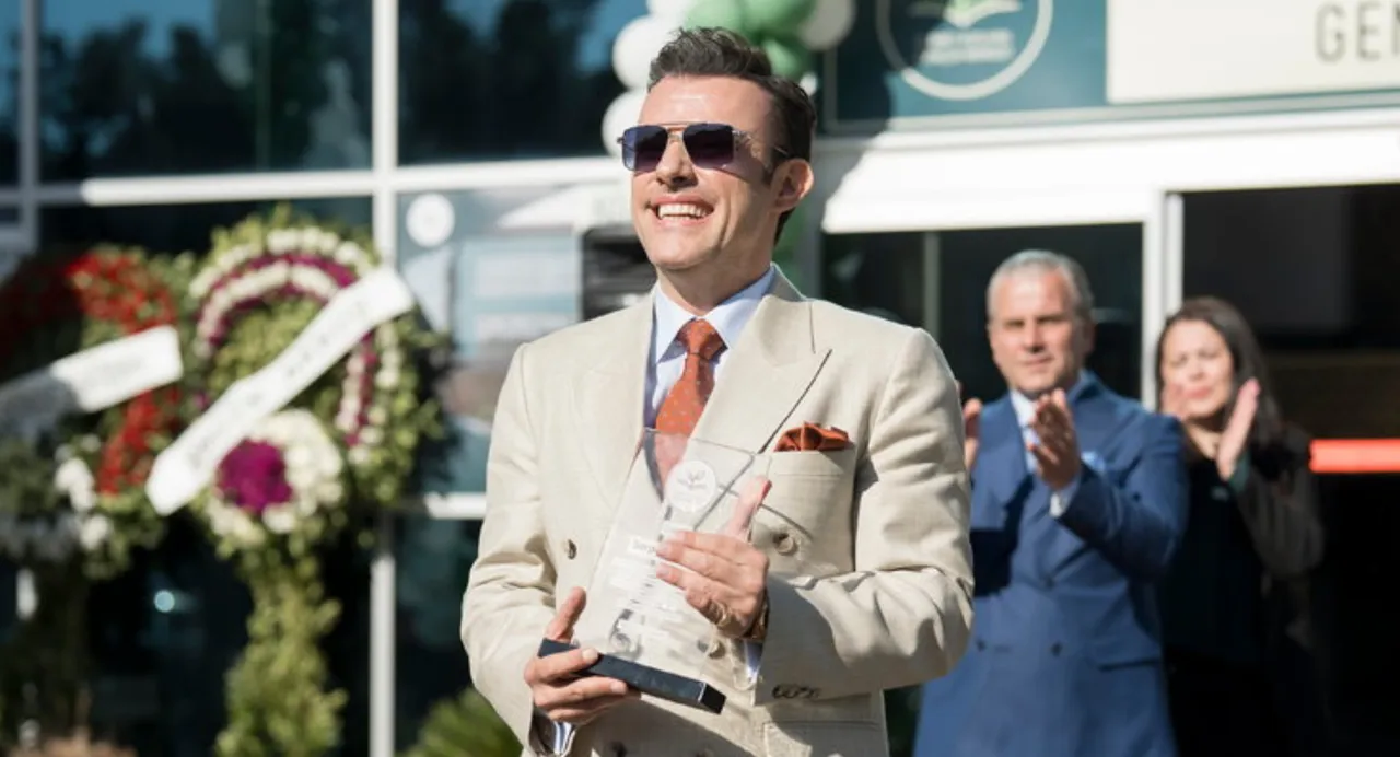 Delikanlı dizisi Sarp kimdir?