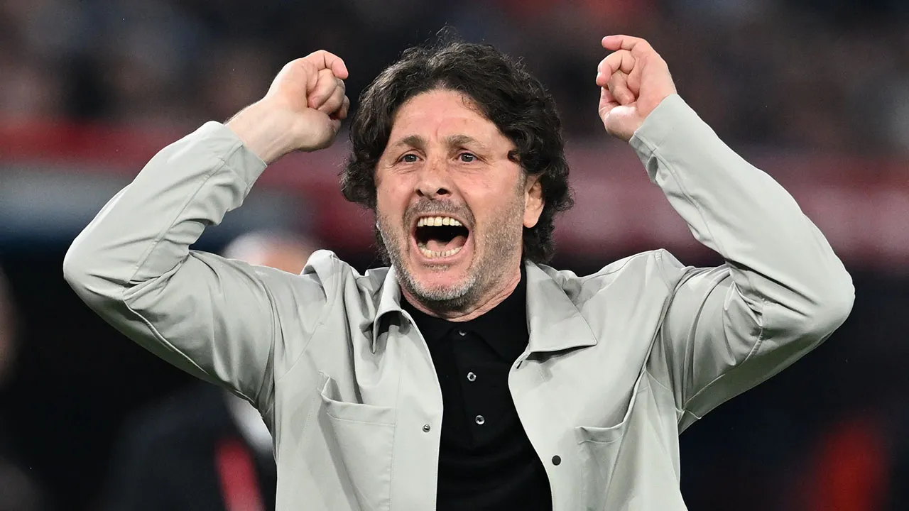 Fatih Tekke fırtınası! Deplasman galibiyeti yoktu, şampiyonluk potasına soktu