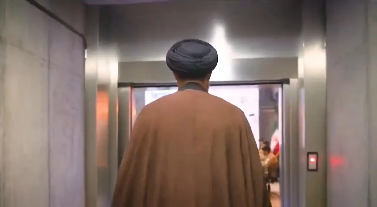 İran basını Hamaneyin görüntülerini paylaştı! Ses getiren Dimona detayı