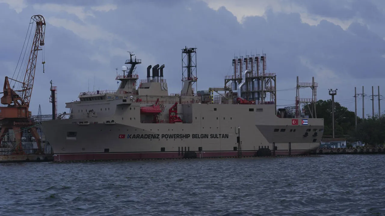 Küba'ya Türk elektriği! “Belgin Sultan” ile aydınlanacaklar