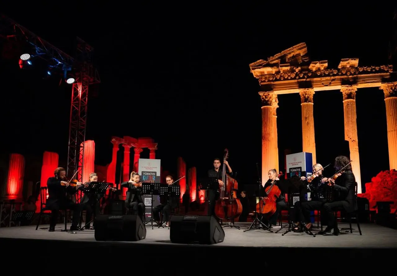 Türkiye'nin kültür sanat maratonu başlıyor! Kültür Yolu Festivalleri yeniliklerle müjdelendi