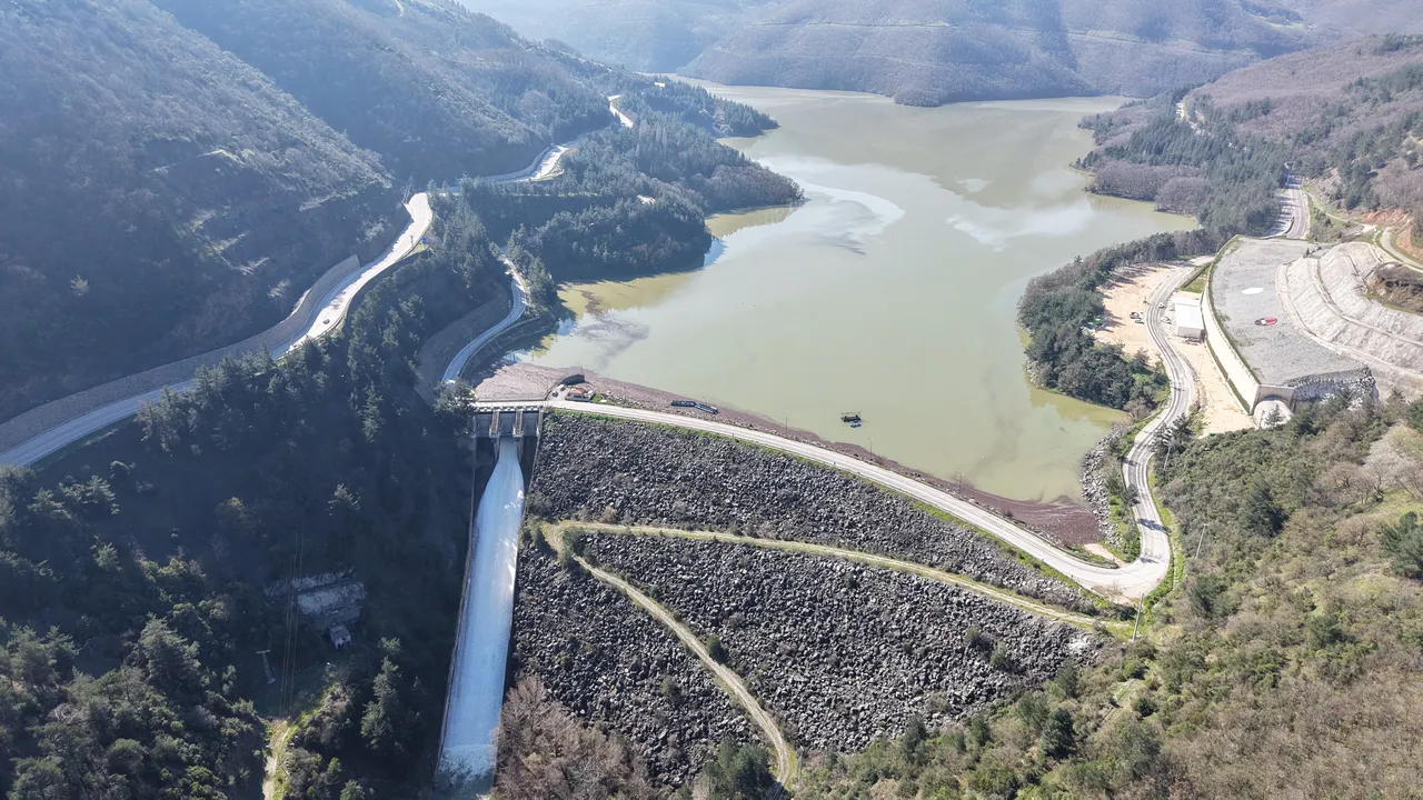 12 günlük suyu kalan kentte doluluk yüzde 95’in üzerine çıktı! Bursa barajlarına kar etkisi