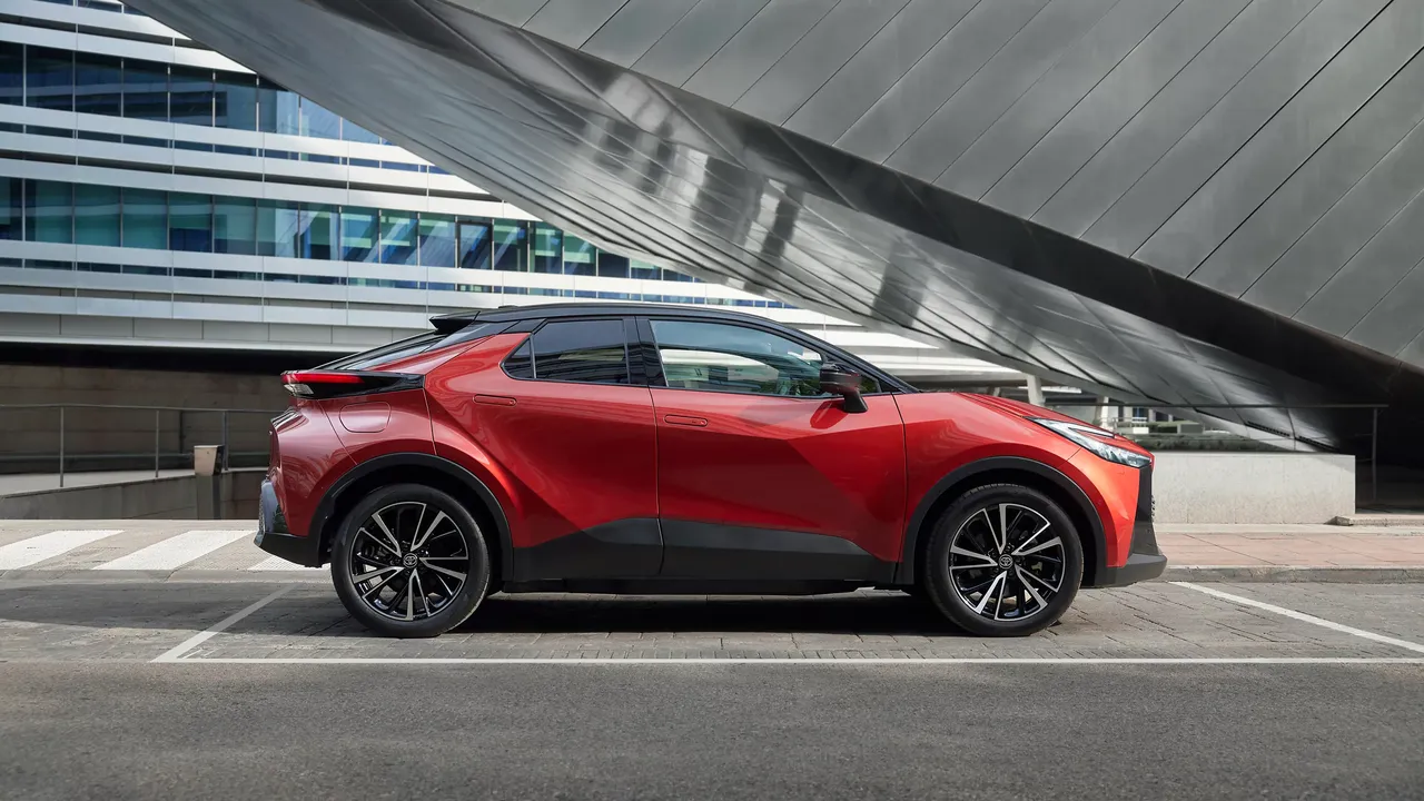 Toyota C-HR