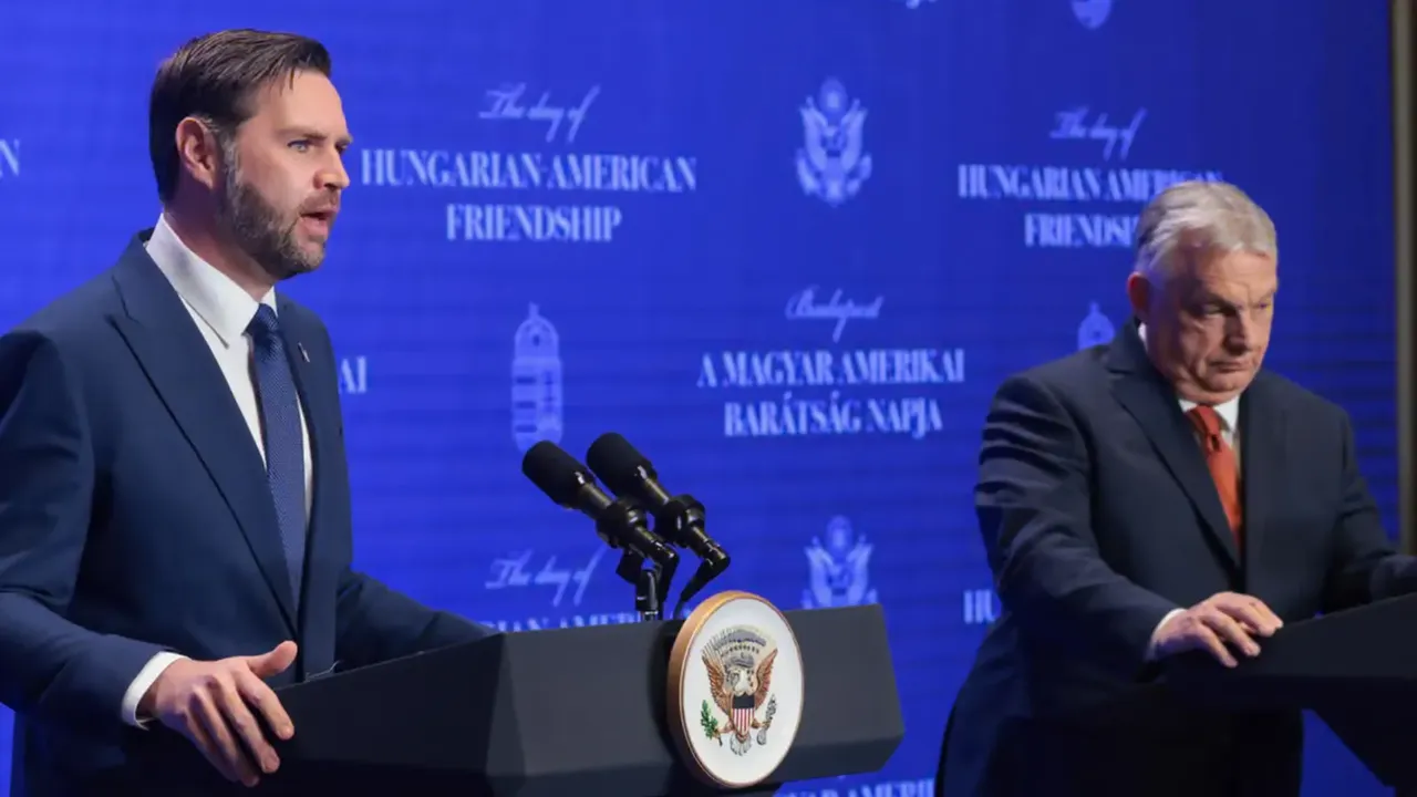 İran, Suudi Arabistan'ı tehdit etti! "Karanlığa gömeriz"