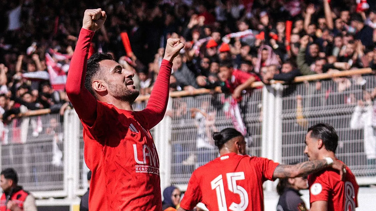 24 yıl sonra şampiyonluk geldi, 1. Lig'de yükselen ilk takım belli oldu