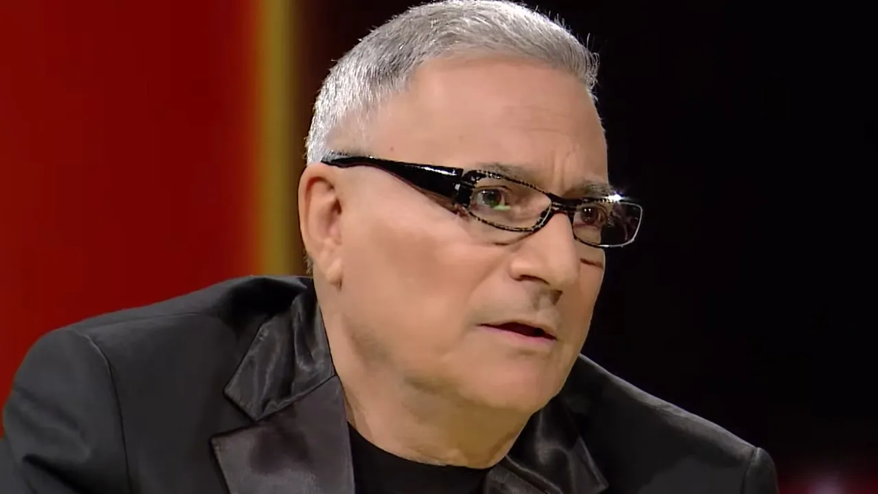 Annesinin cenazesine katılmayan Mehmet Ali Erbil’den ilk fotoğraf