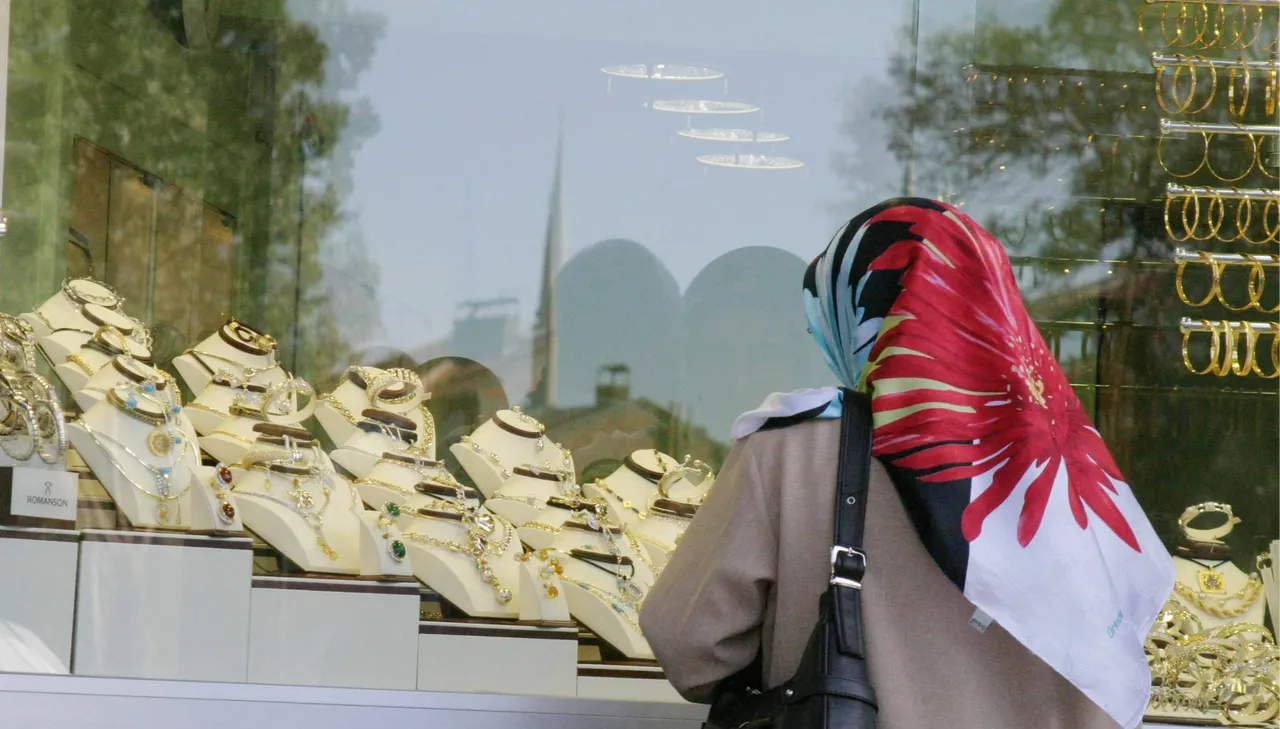 Ateşkes sonrası altın için senaryo değişmedi! İslam Memiş 'bekleyin' dedi kritik eşiği açıkladı