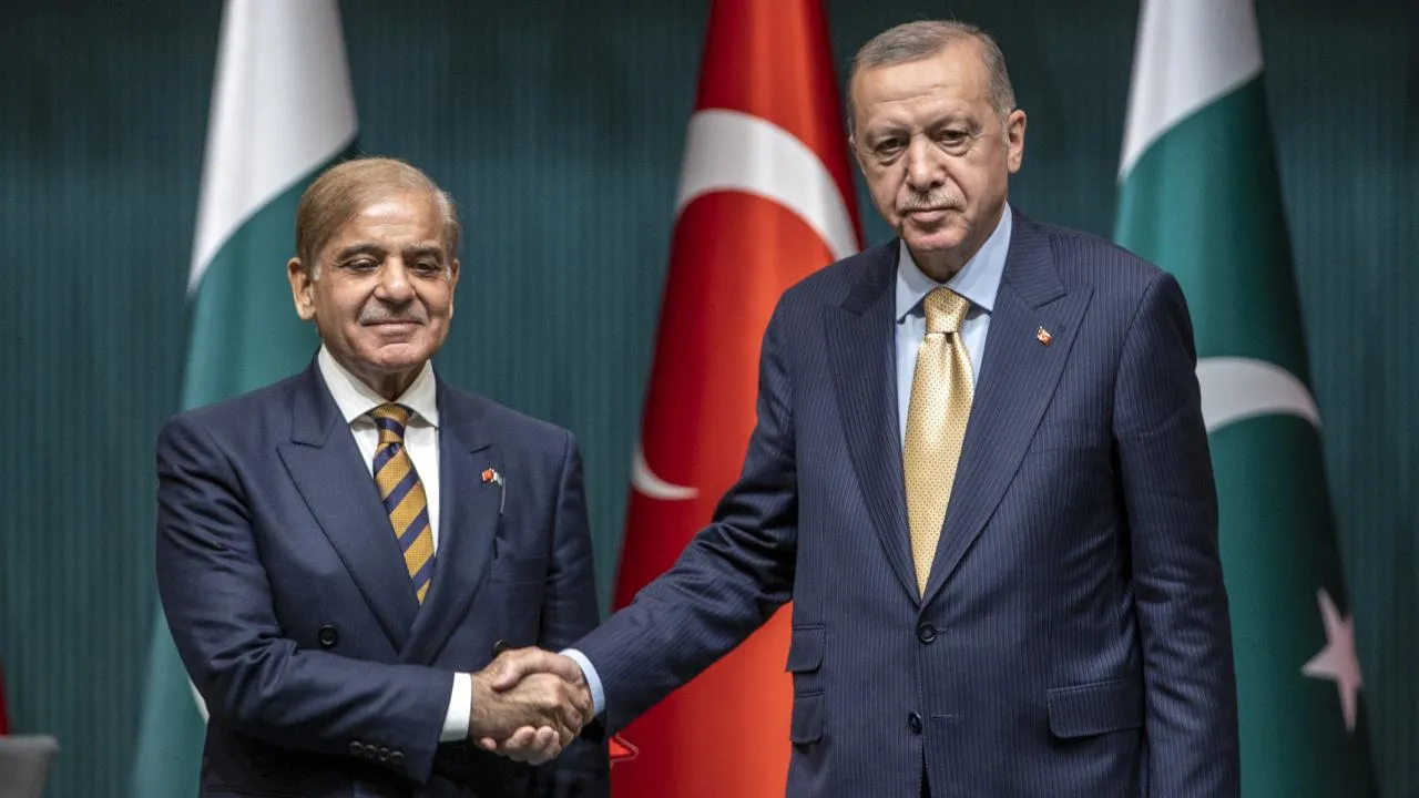 Cumhurbaşkanı Erdoğan, Trump ve Şahbaz Şerif ile görüştü: Sürecin kundaklanmasına fırsat verilmemeli