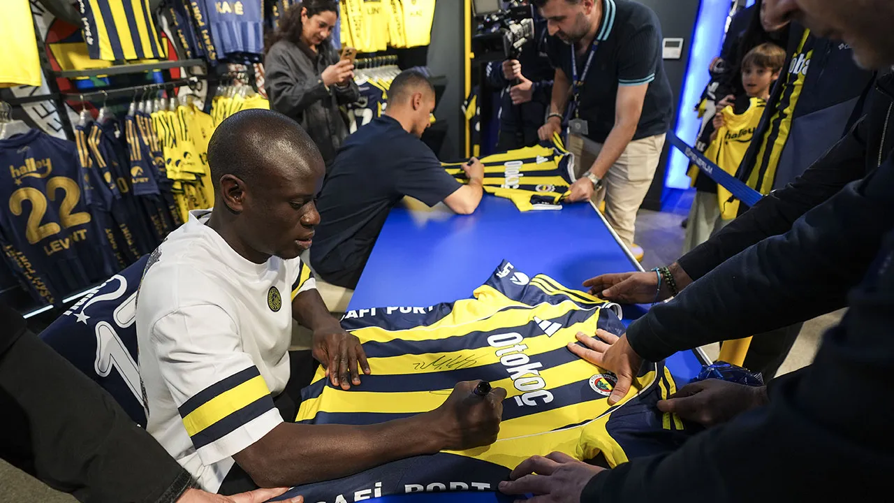 Fenerbahçe'de N'Golo Kante çılgınlığı