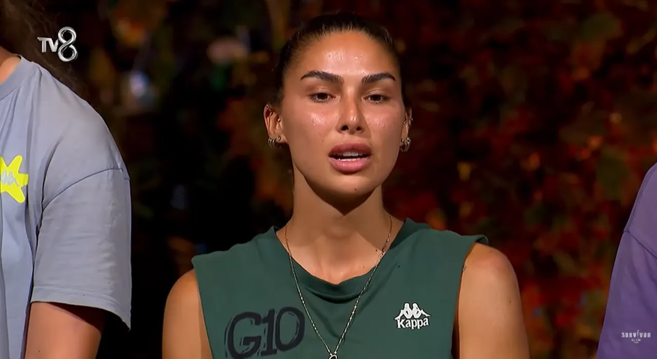 Dün akşam Survivorda eleme adayı kim oldu? İşte dokunulmazlığı kazanan takım