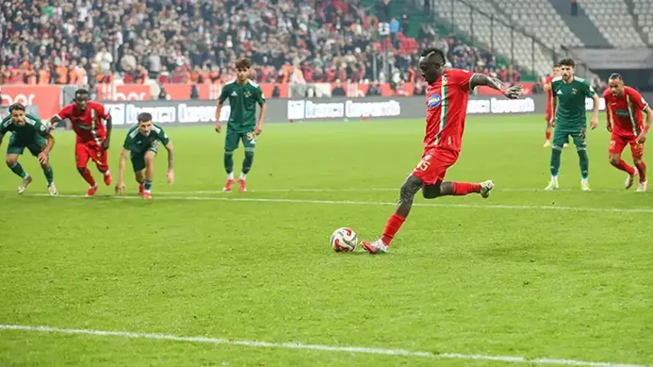 Esenler Erokspor-Amedspor maçı hangi kanalda, nerede izlenir, saat kaçta? Maçı Gürcan Hasova yönetecek