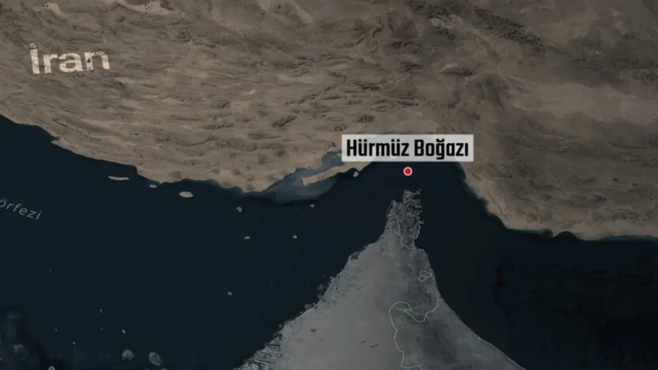 İran'dan Hürmüz'den geçecek gemilere alternatif rota