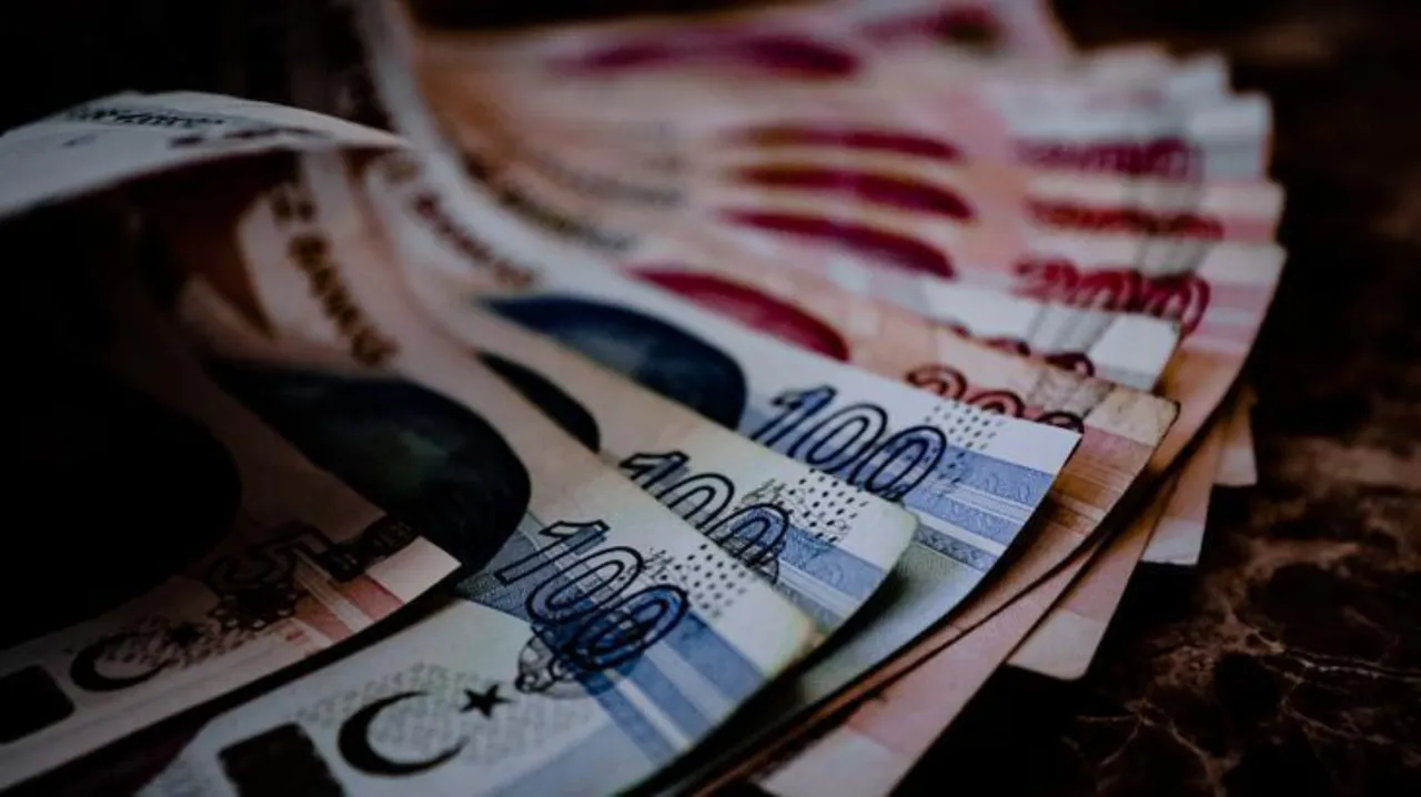 Milyonlarca emekli bu haberi bekliyordu... İsa Karakaş, seyyanen zam için tarih verdi