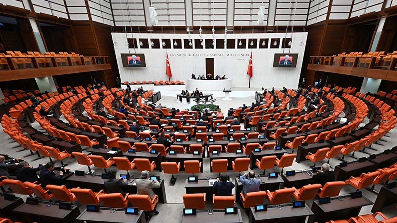 Milyonları ilgilendiriyor: Doğum izni ve sosyal desteklerde yeni dönem