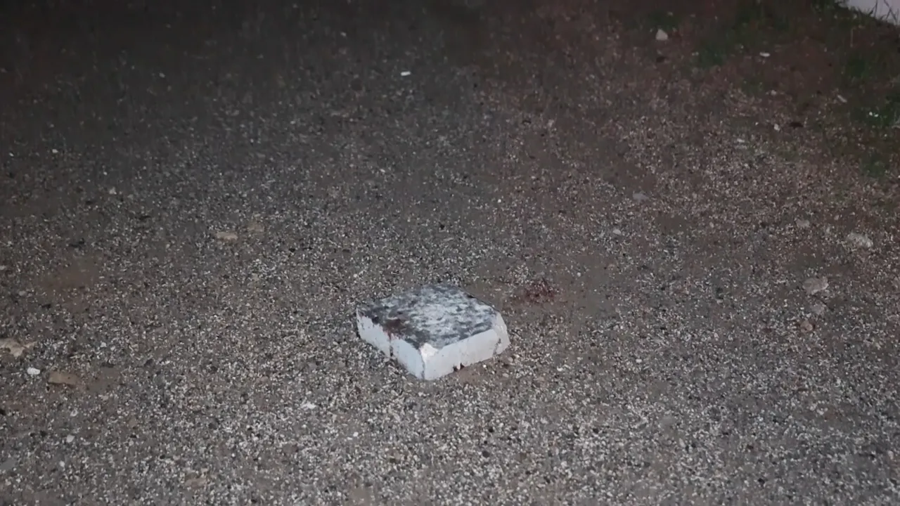 Nevşehir’de kan donduran olay! Eski eşinin erkek arkadaşını yere yatırdı, yumruk attı, defalarca başına taşla vurdu