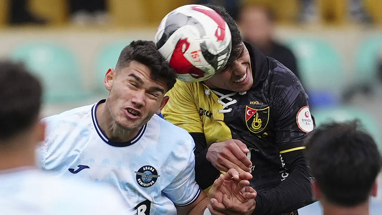 Adana Demirspor, 8 gollü yenilgiyle veda etti