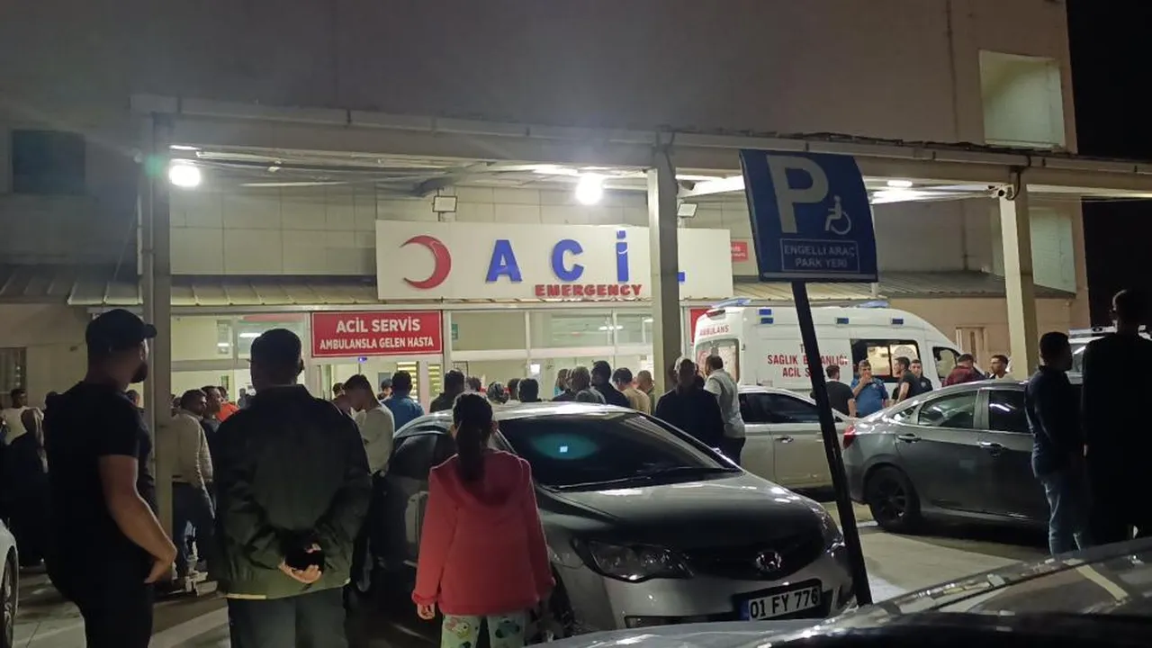Adana'da zincirleme kaza! Ölü ve yaralılar var