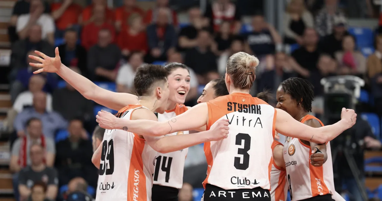 CEV Şampiyonlar Ligi Dörtlü Final hangi kanalda canlı yayınlanacak? Gözler VakıfBank ve Eczacıbaşında!