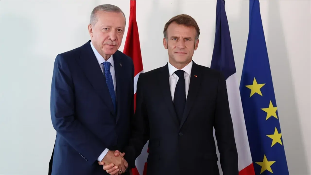 FRANSA'DA TÜRKİYE İKİLEMİ