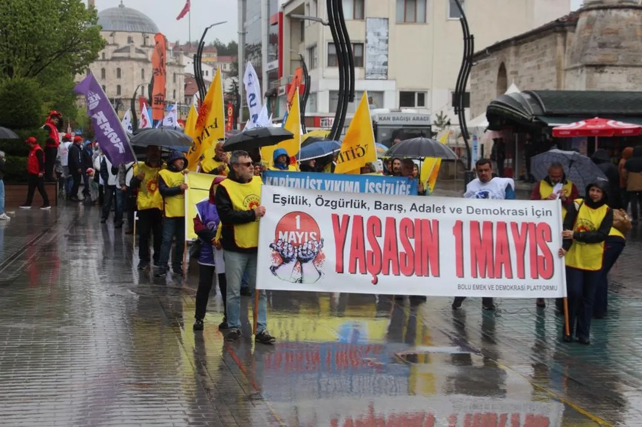 1 Mayıs İşçi bayramı Türkiye genelinde kutlanıyor