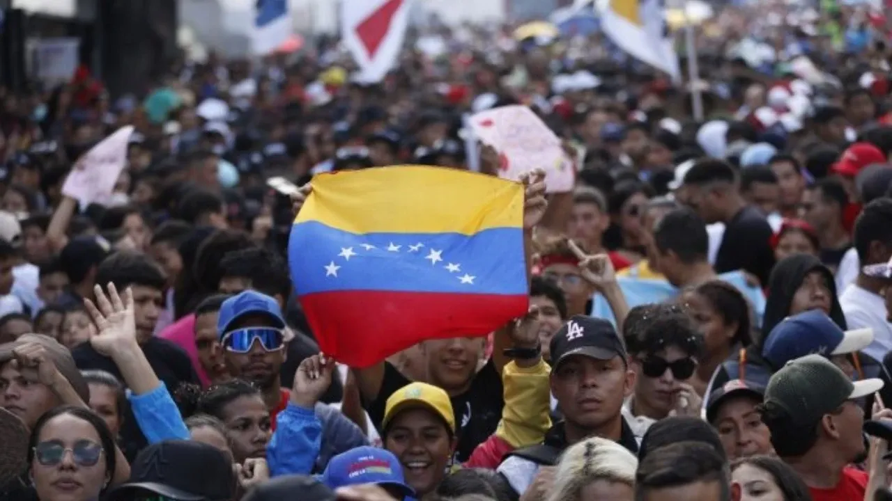 Venezuela'da asgari ücret ve emekli aylıklarına zam 