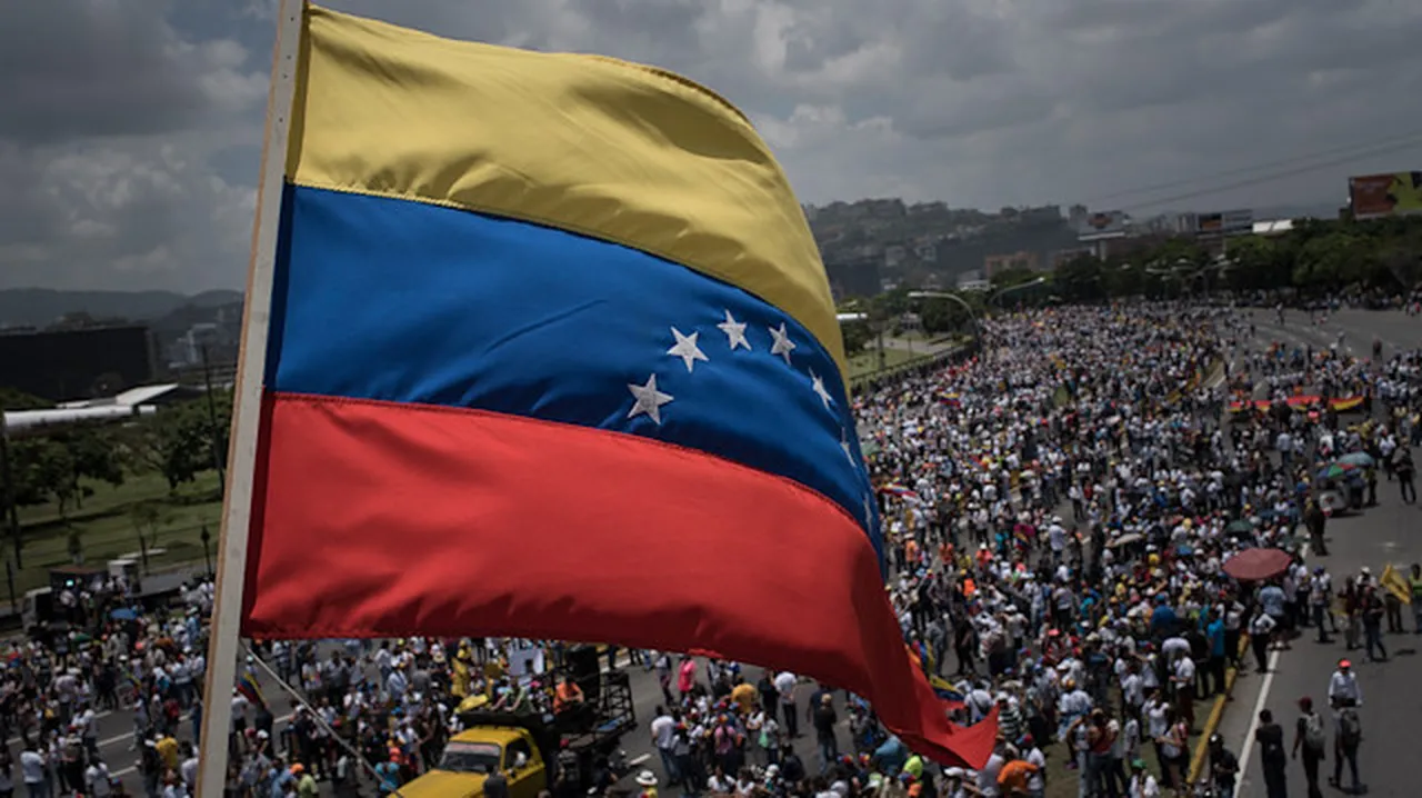Venezuela'da asgari ücret ve emekli aylıklarına zam