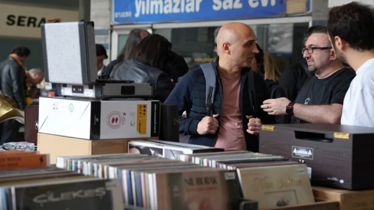 Bir zamanlar müziğin kalbiydi: İMÇ'de renkli hatıralar canlandı
