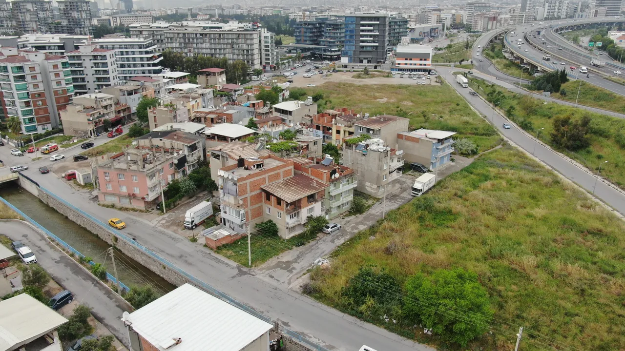Bornova Belediyesi’nin imar planında ‘rant’ iddiası! Mahalleli ayağa kalktı