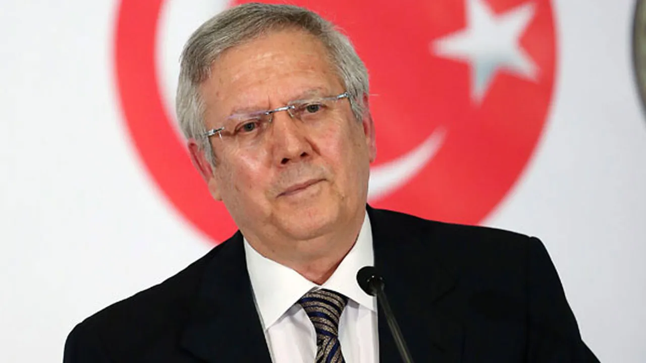 Aziz Yıldırım'dan teknik direktör açıklaması: Tarih verdi