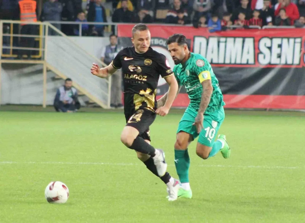 Bodrum FK-Çorum FK maçı hangi kanalda, canlı yayın nerede izlenir? Trendyol 1. Lig Play-Off 2. tur bu akşam!