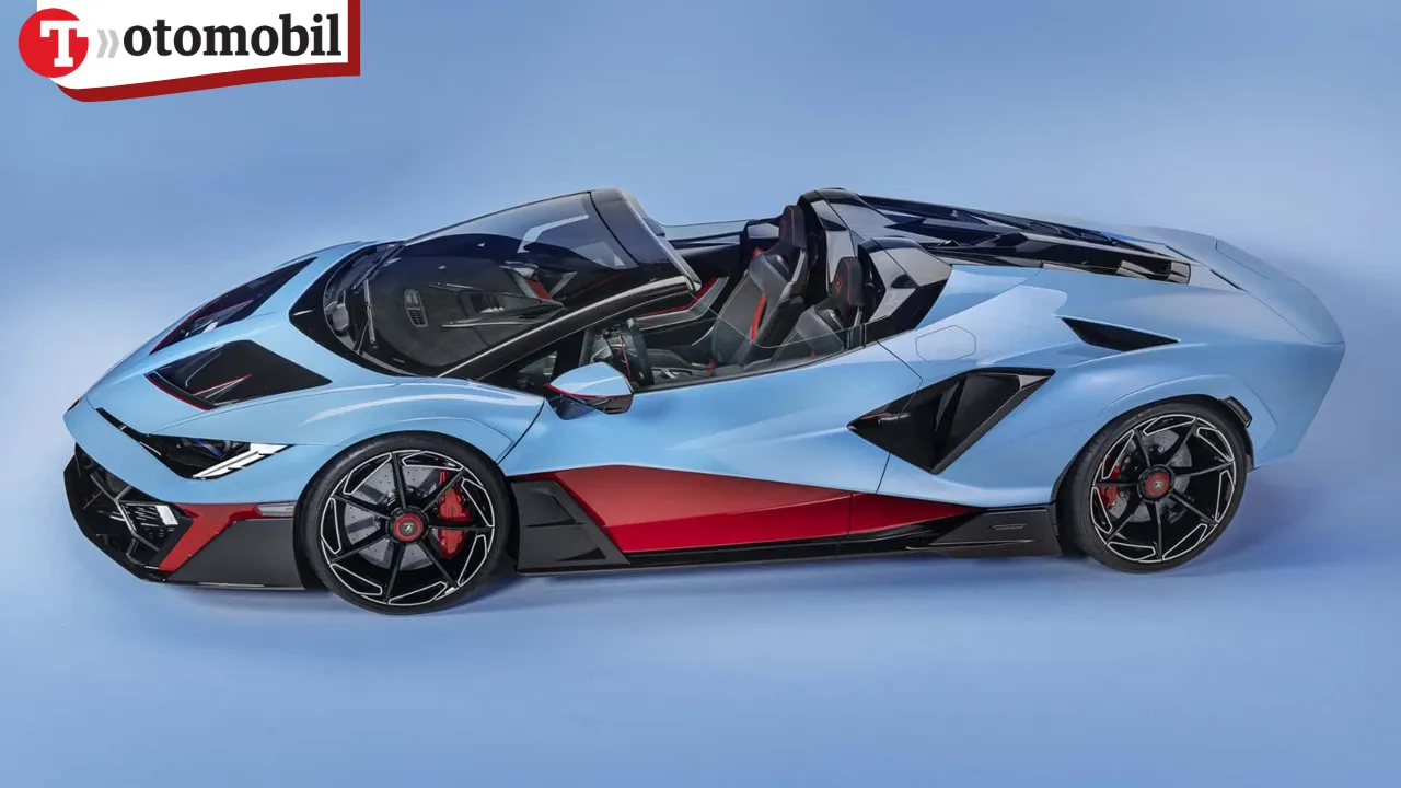 Lamborghini'den koleksiyonluk hiper otomobil: 15 adet üretilecek Fenomeno Roadster tanıtıldı