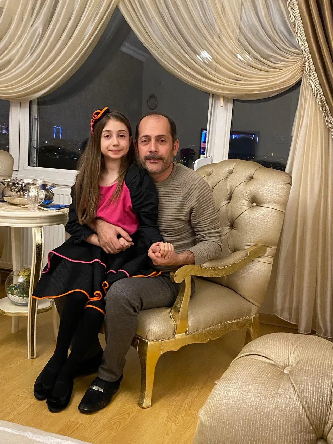 Okul saldırısında ölmüştü! Almina Ağaoğlu’nun mezarı pembeye boyandı…Yürek dağlayan notlar
