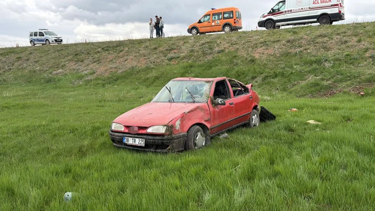 Sivas'ta kaza! 86 yaşındaki şoför canından oldu