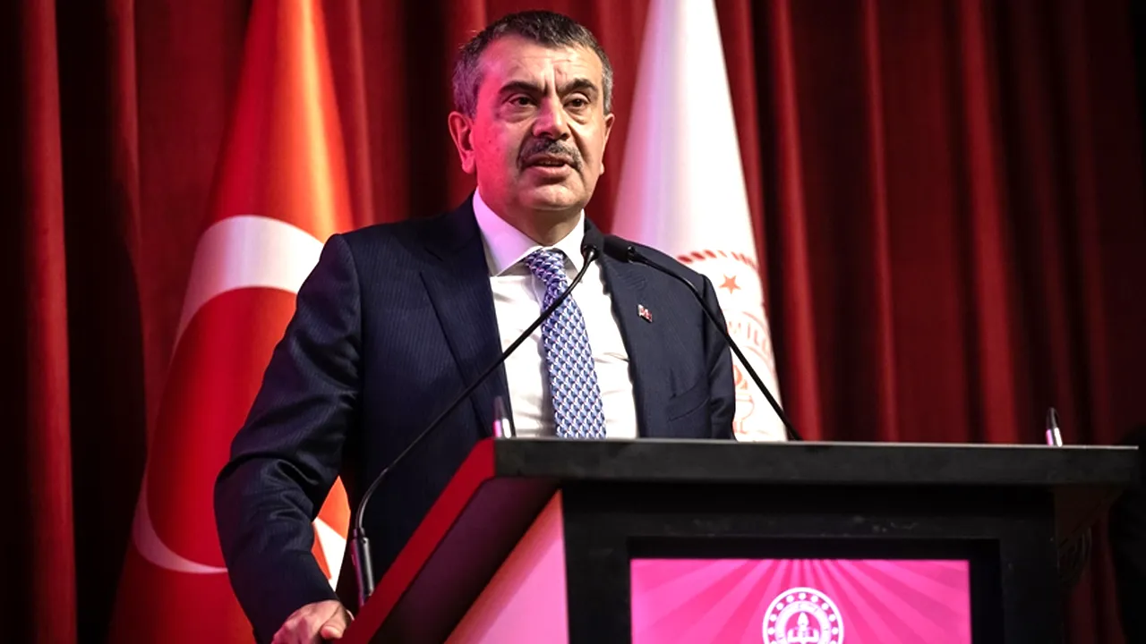Bakan Tekin, 