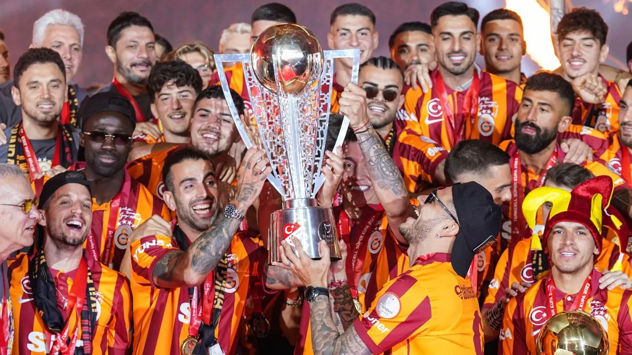 Galatasaray şampiyonluk kutlaması yeri ve tarihi belli oldu! GS kutlama bileti fiyatları ne kadar?