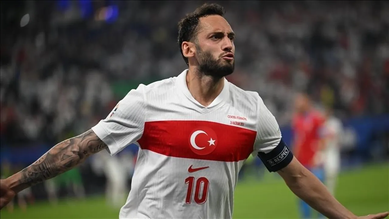 A Milli Takım kaptanı Hakan Çalhanoğlu