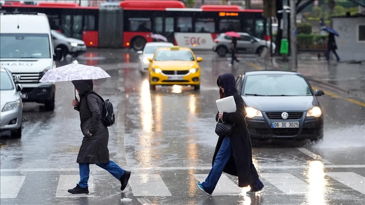 Yarın hava yağmurlu mu? 13 Mayıs hava durumu (İstanbul, Ankara, İzmir, Antalya, Bursa)