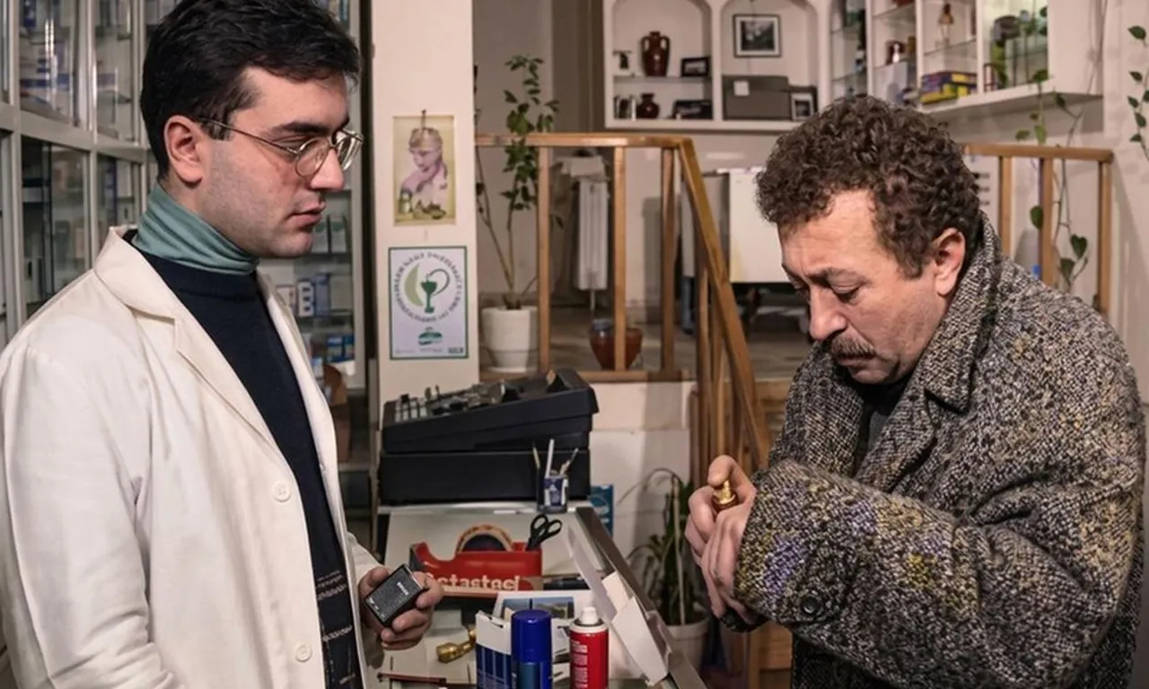 Alp Balkan’ın cenazesinde yürek yakan anlar! 95 yaşındaki babadan acı veda