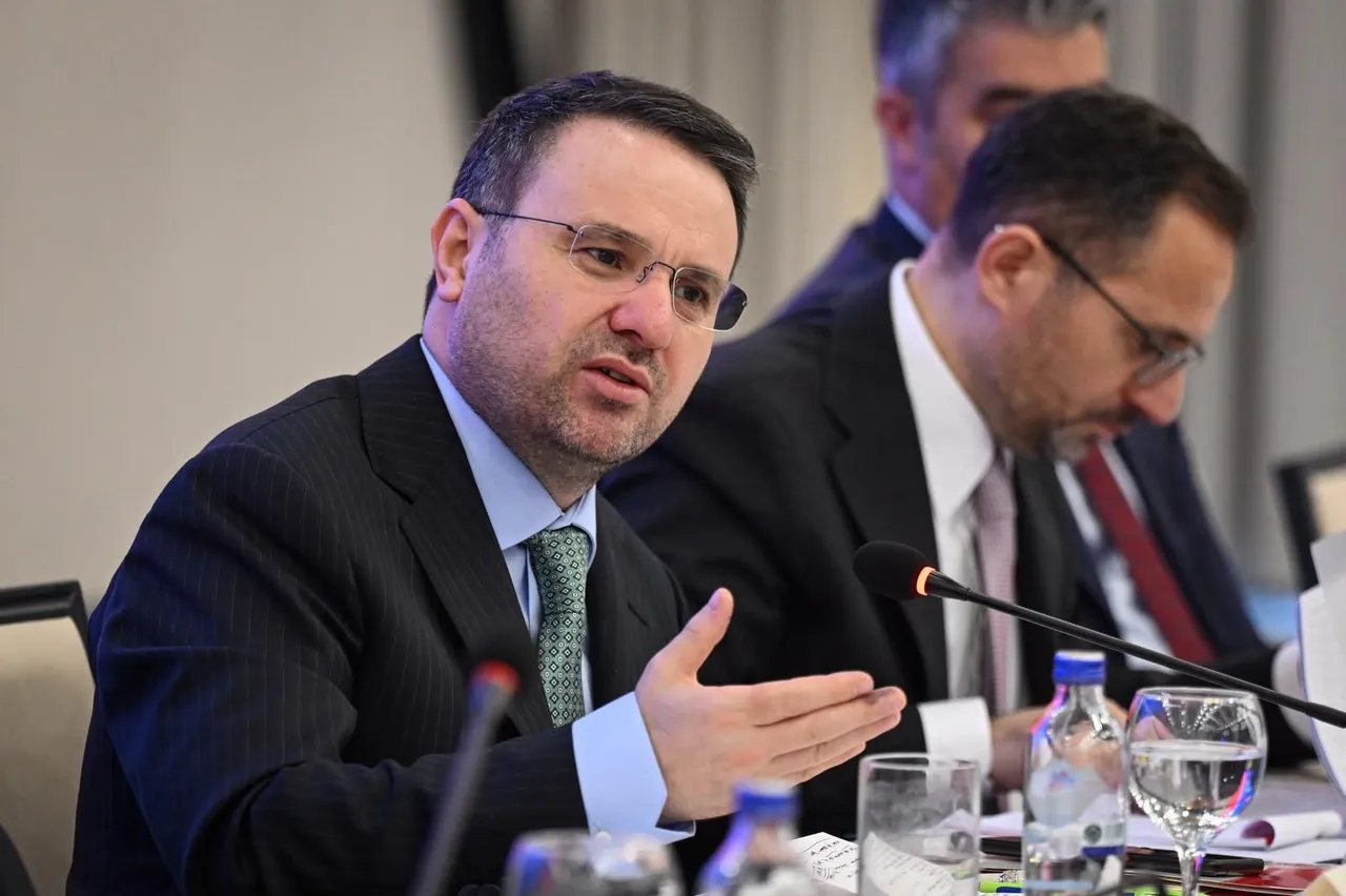 Bakan Gürlek’ten yargıya net mesaj: Hedef süre aşılırsa HSK devreye girecek