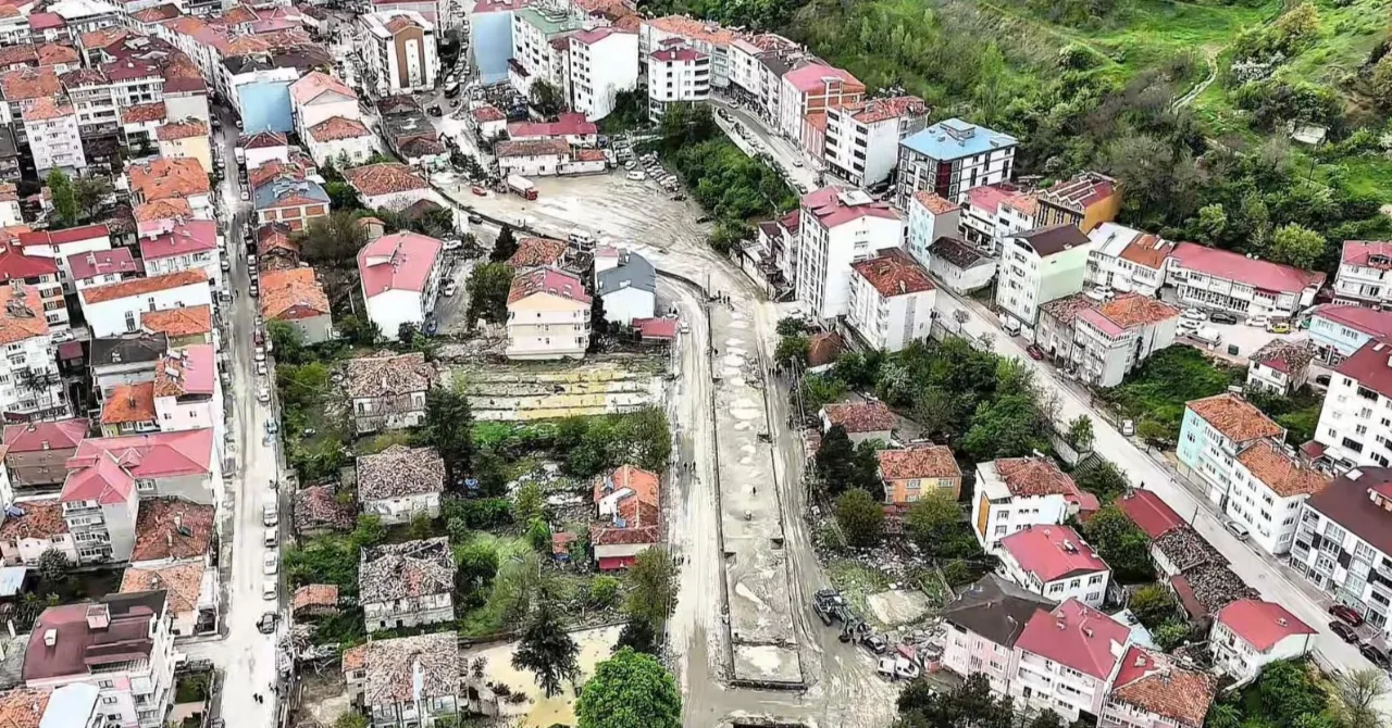 Bakanlık harekete geçti: Havza'ya 50 milyon TL'lik acil destek