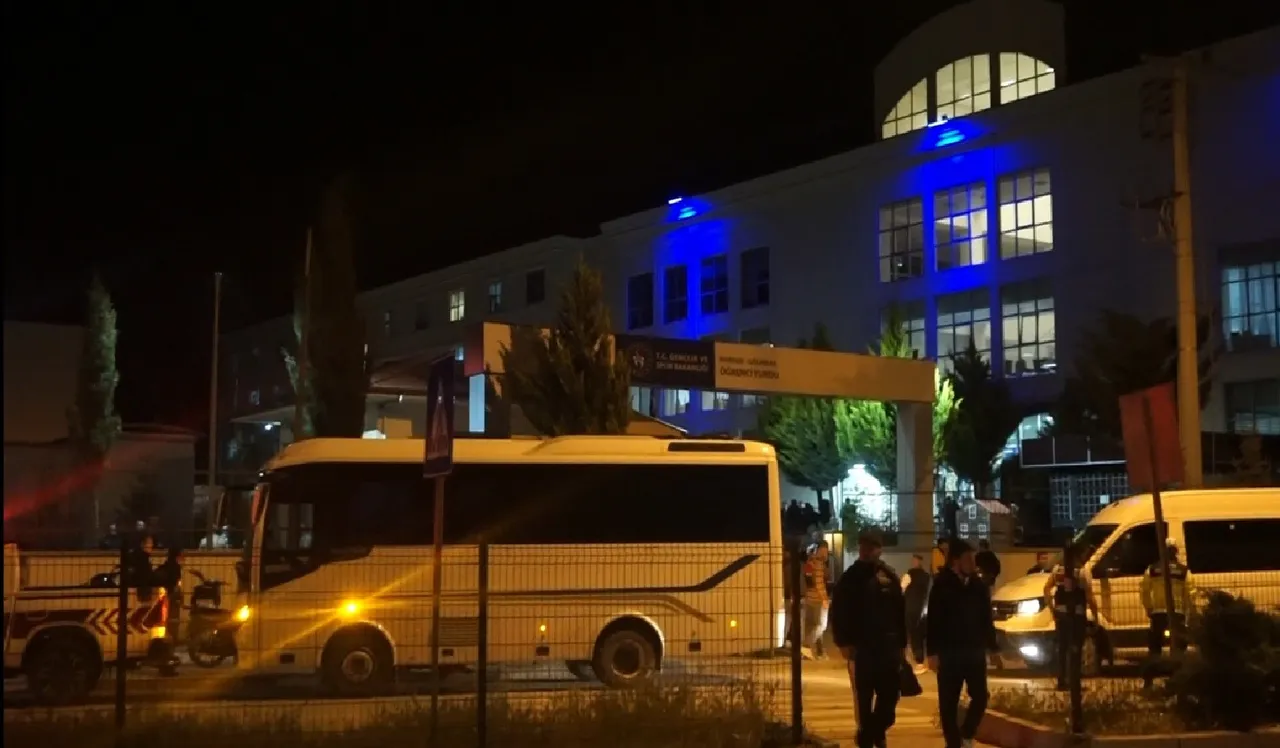 Burdur’da KYK yurdunda 'kimyasal' paniği! Öğrenciler gece yarısı tahliye edildi