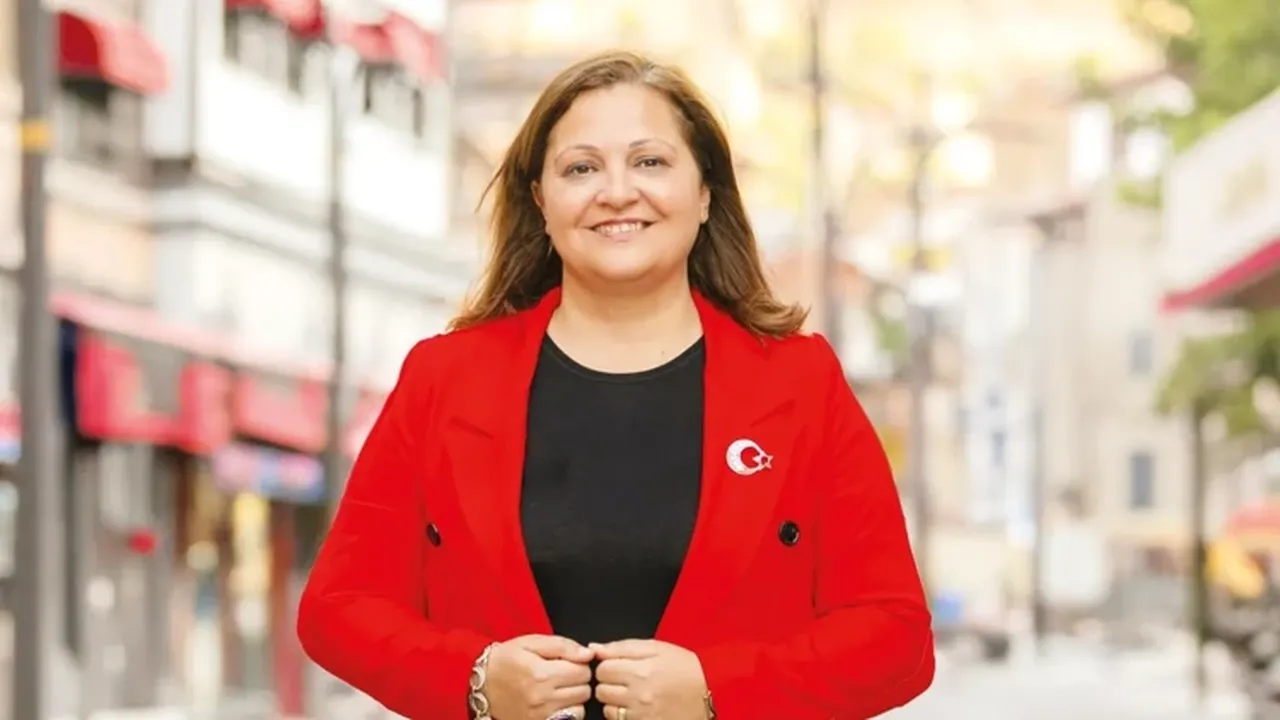CHP’de Böcek çelişkisi! İtiraf edince hakaret etmeye başladılar