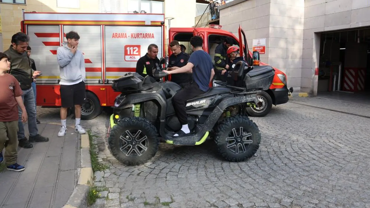 Hevesleri kursağında kaldı! Kardeşlerden biri motoru incelerken elini kaptırdı